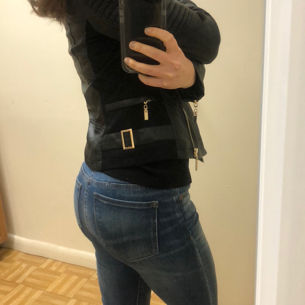 BRAND NEW LEATHER JACKET ✨ - Picture 3 of 3